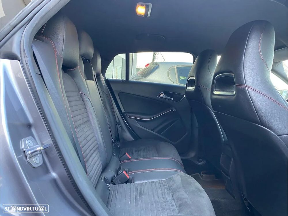 Mercedes-Benz CLA 200 d Shooting Brake AMG Line Aut. - 15