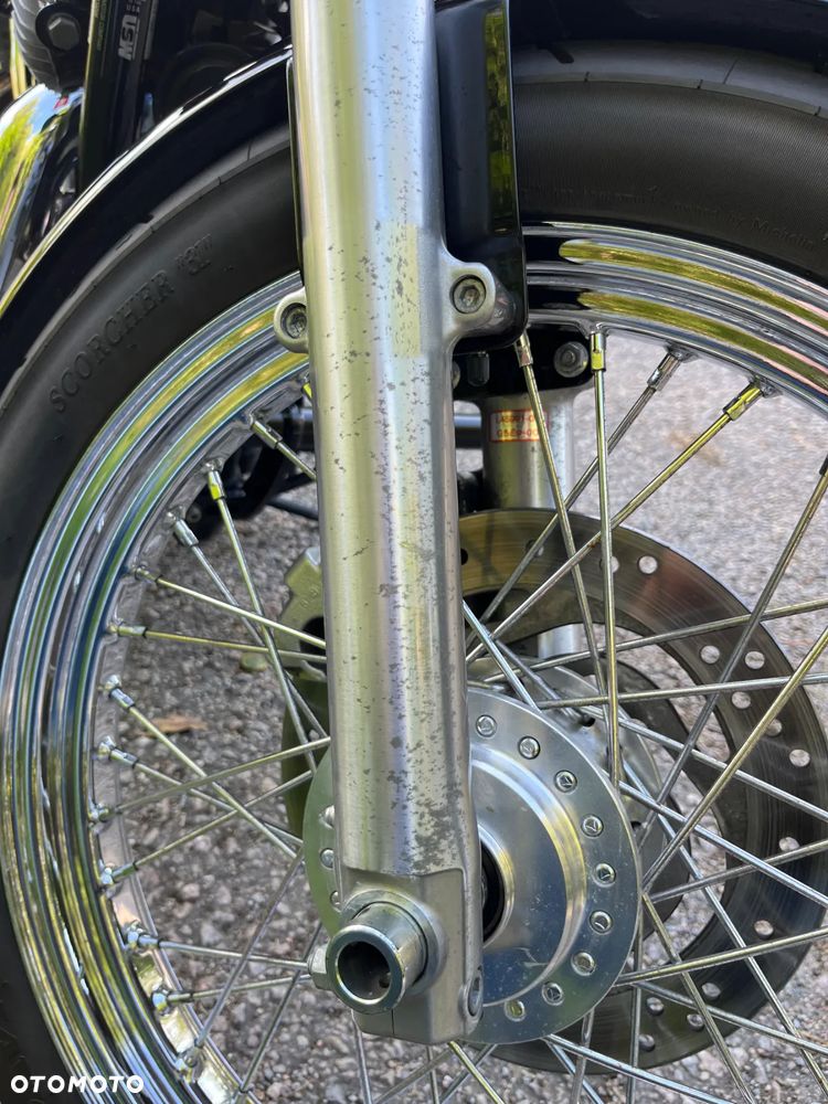 Harley-Davidson Sportster Low 883L - 4