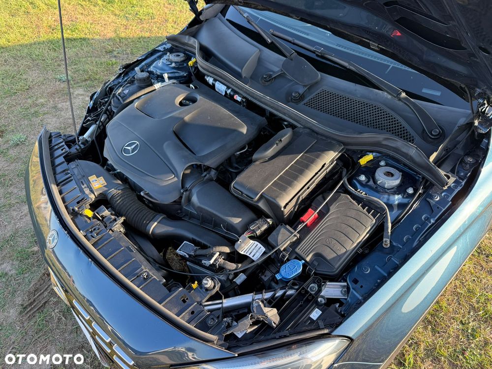 Mercedes-Benz GLA 200 7G-DCT Activity Edition - 22