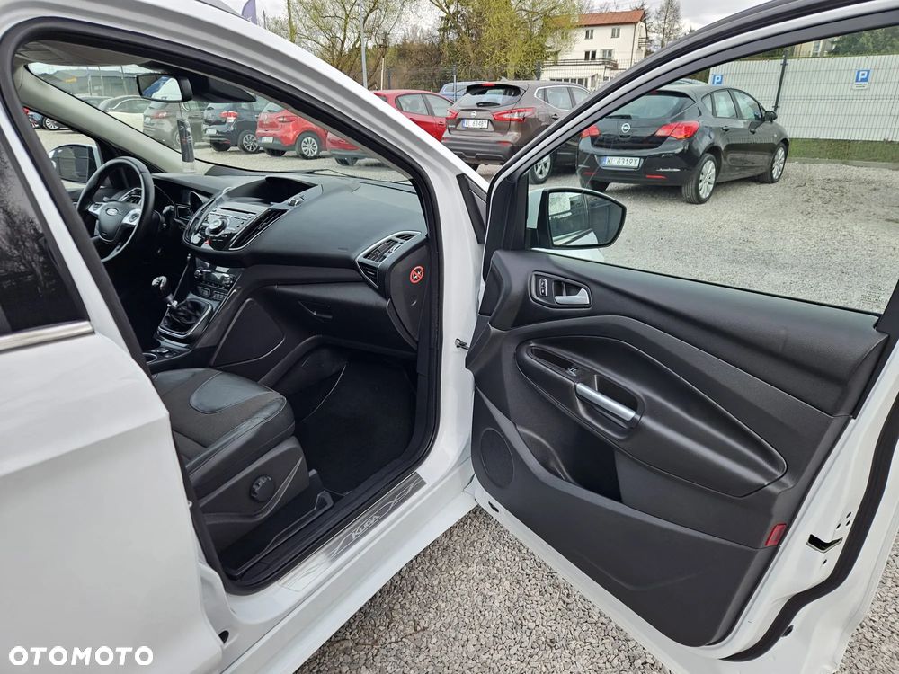 Ford Kuga 2.0 TDCi 4x4 Individual - 33