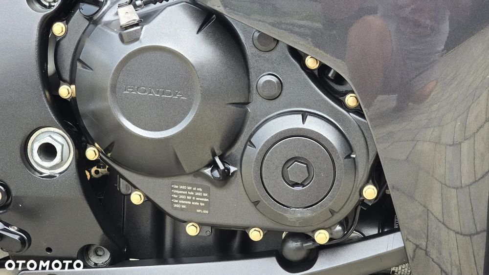 Honda CBR - 38