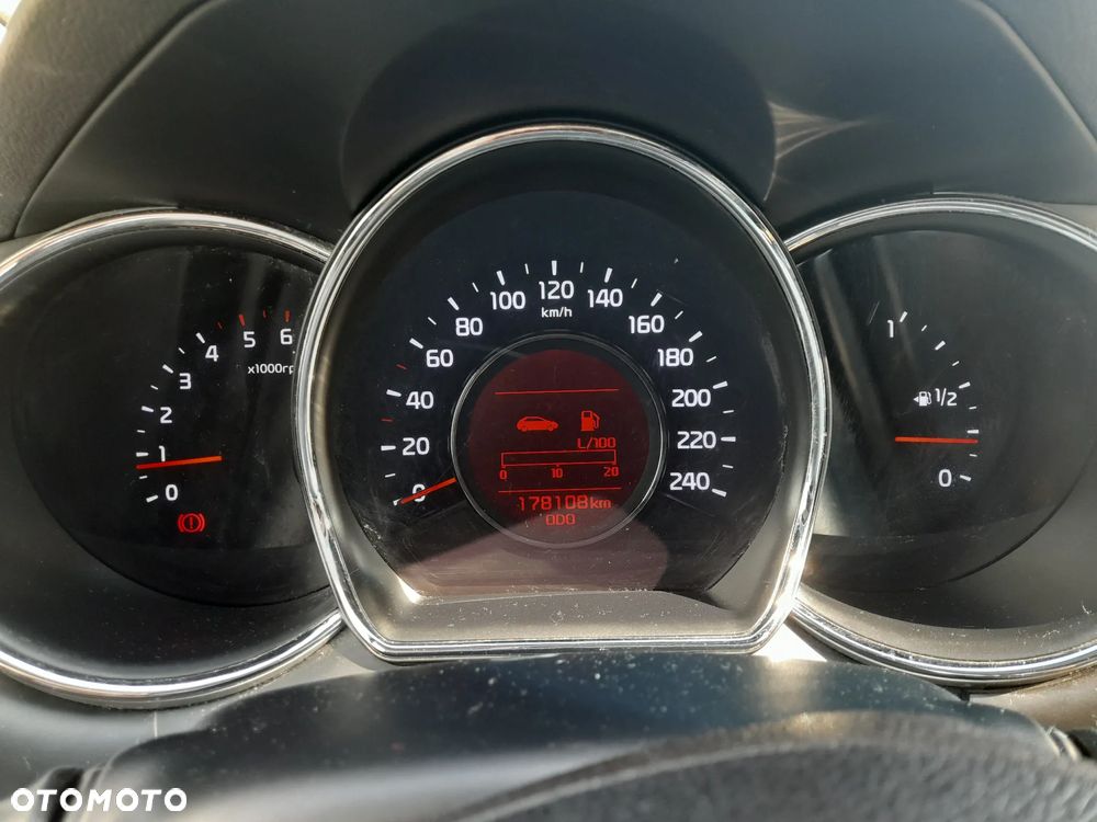 Kia Ceed 1.6 CRDi S - 17