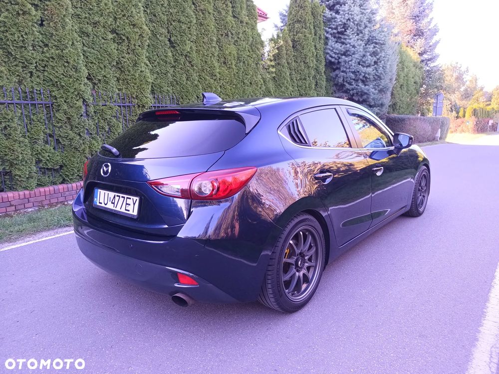 Mazda 3 - 3