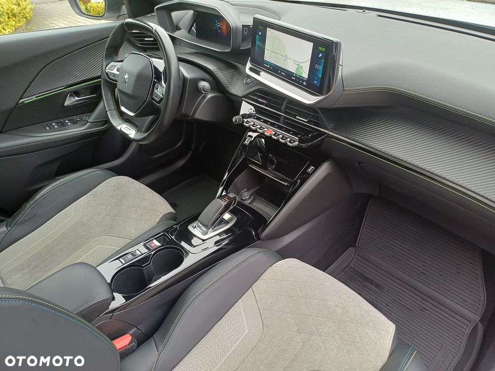 Peugeot 2008 - 14