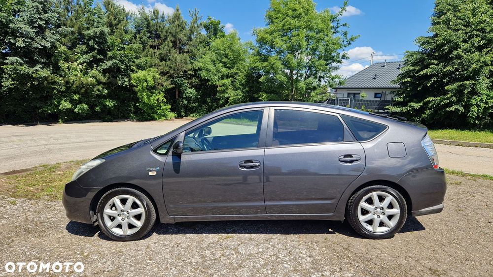 Toyota Prius 1.5 VVT-i Sol (nav) - 6