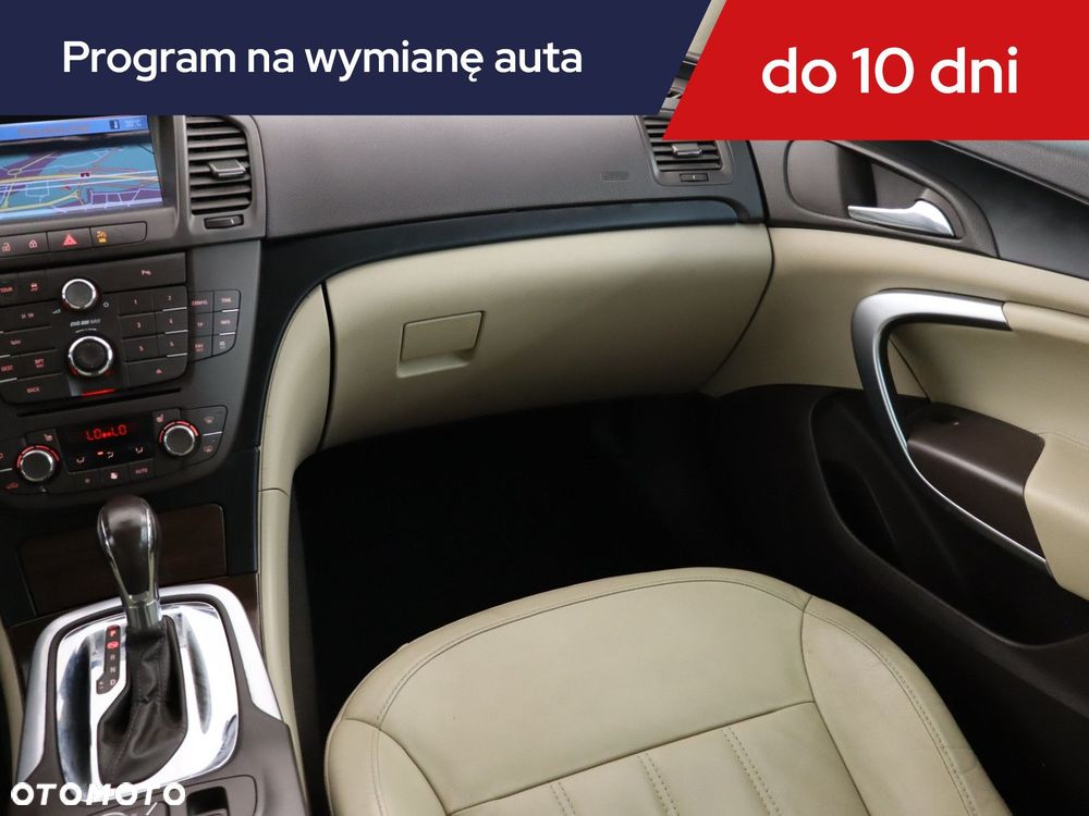 Opel Insignia - 10
