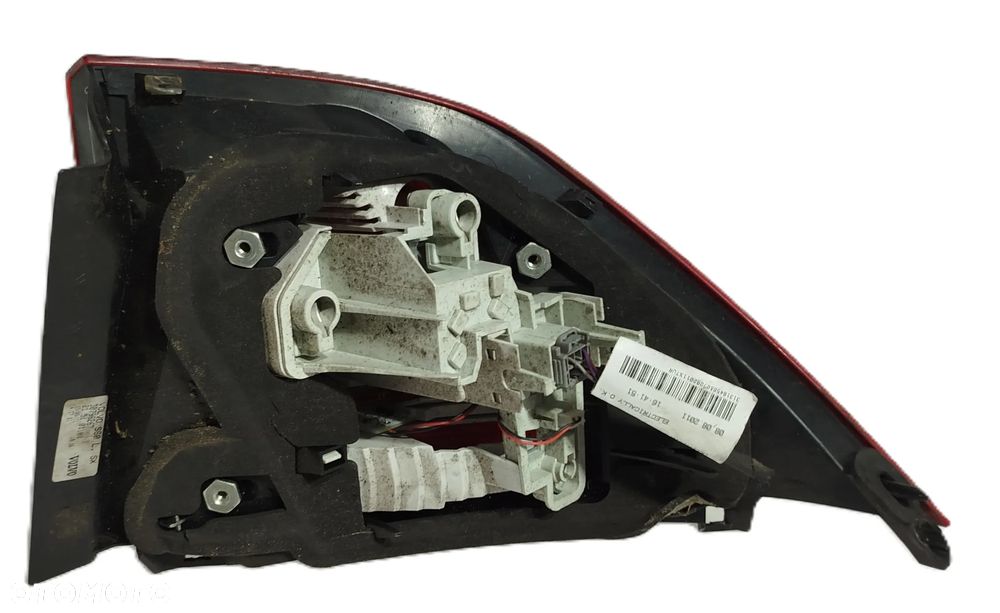 LAMPA LEWA TYLNA TYŁ VOLVO S60 II 10-13 - 4
