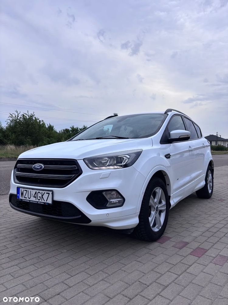 Ford Kuga 1.5 EcoBoost 4x4 ST-Line - 4