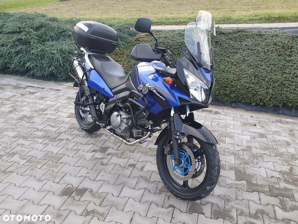 Suzuki V-STROM - 1