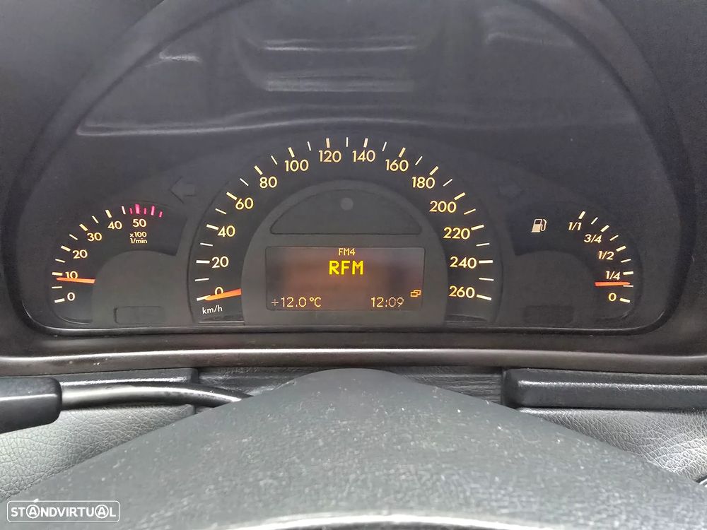 Mercedes-Benz C 220 T CDI Classic - 44