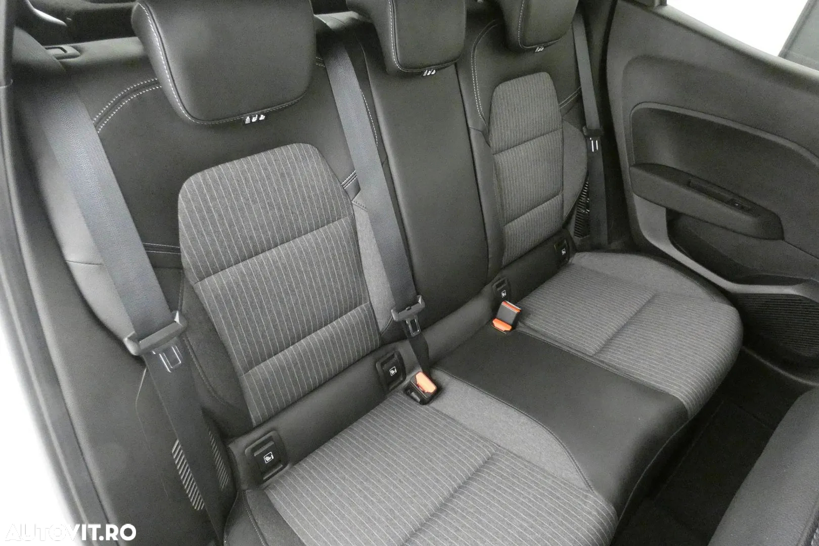 Renault Clio V E-Tech full hybrid 145 Techno - 3