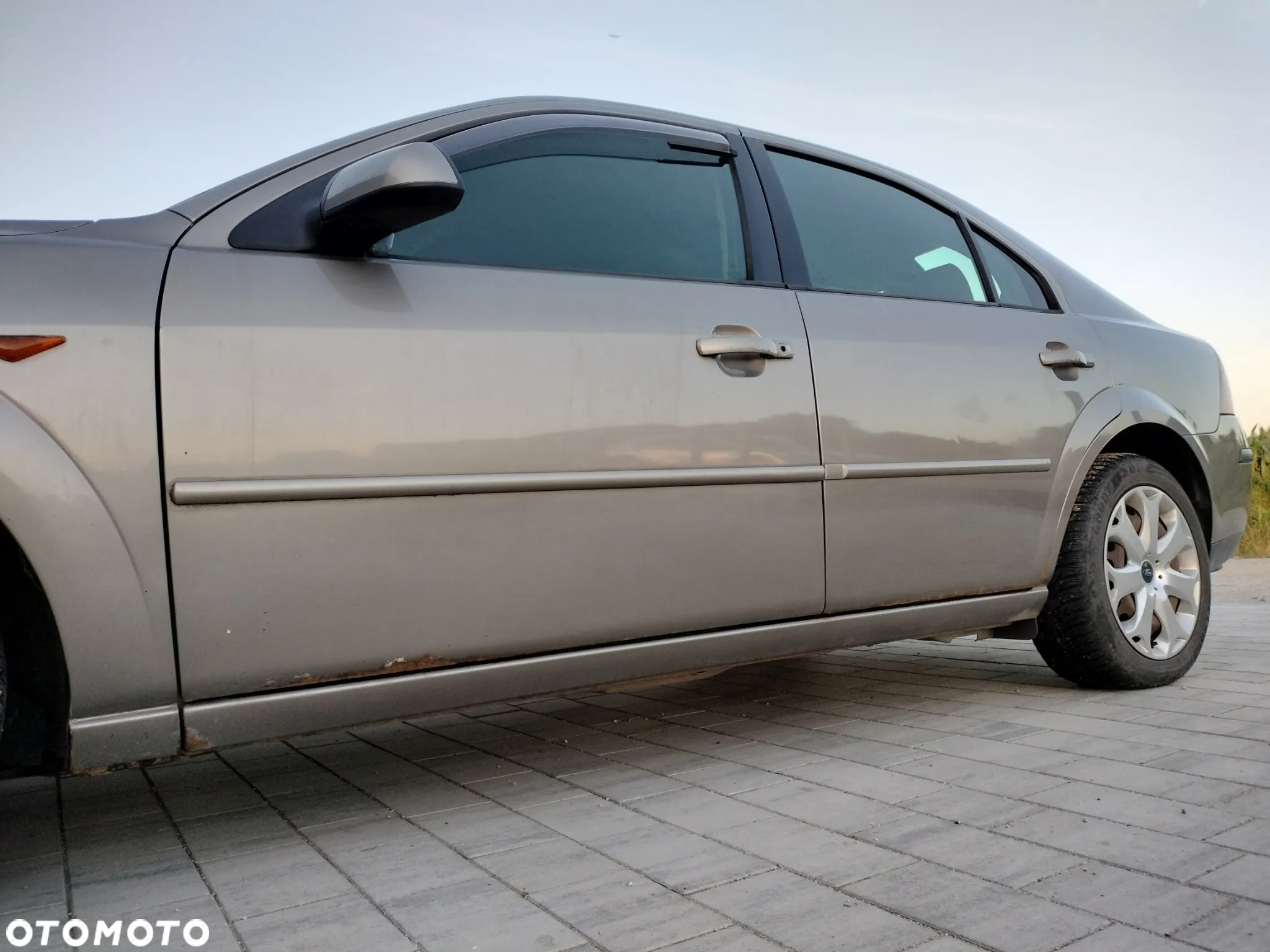 Ford Mondeo 2.0 Trend - 5