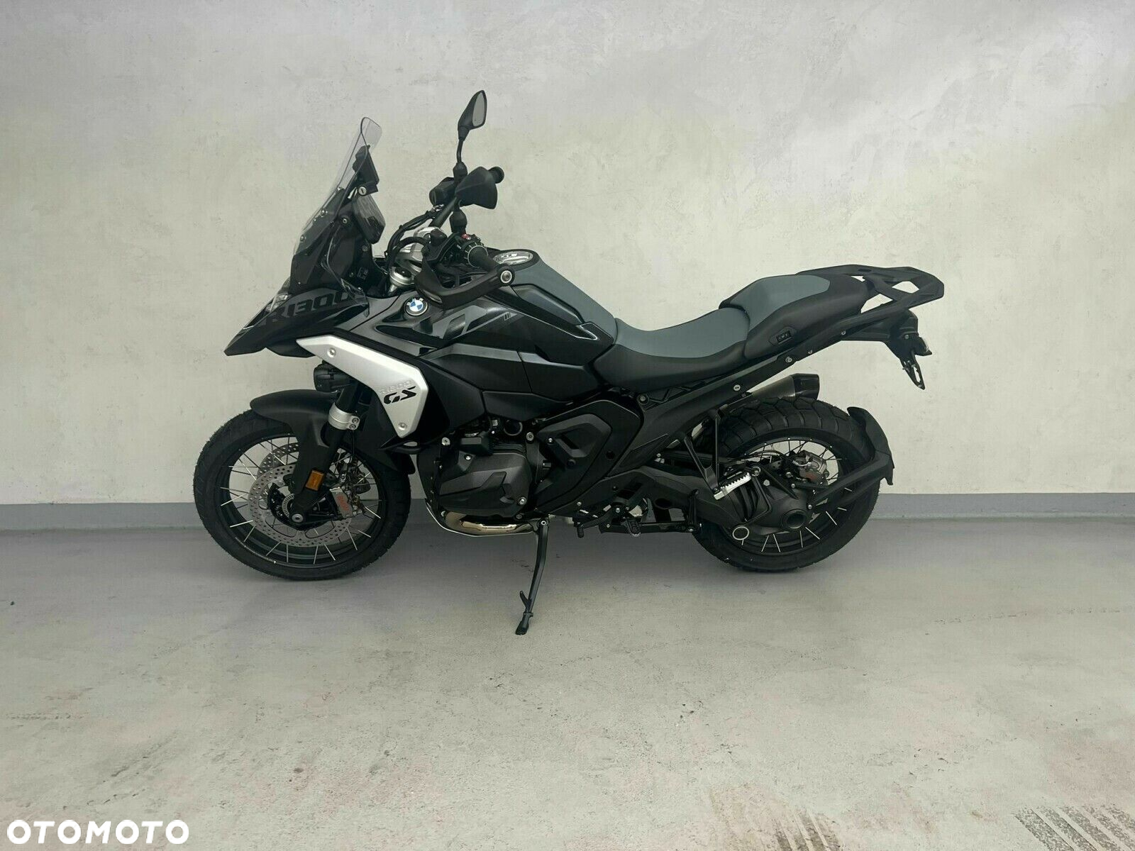 BMW R - 3