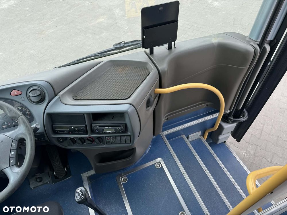 Irisbus Recreo - 25