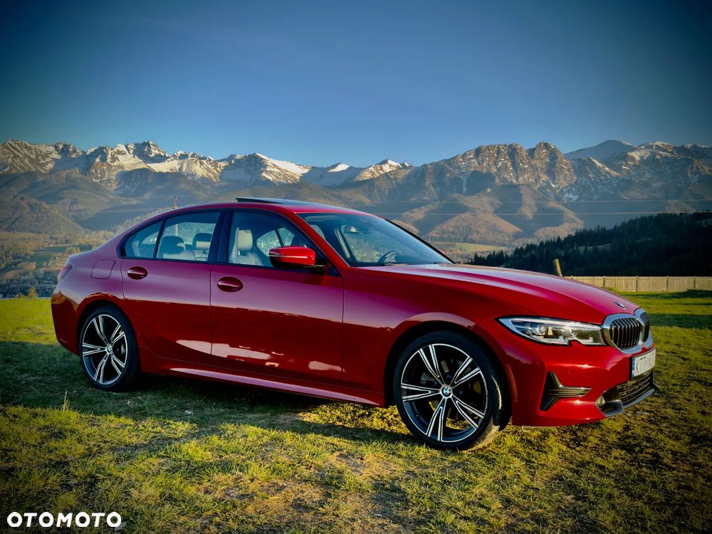 BMW Seria 3 330i M Sport - 1