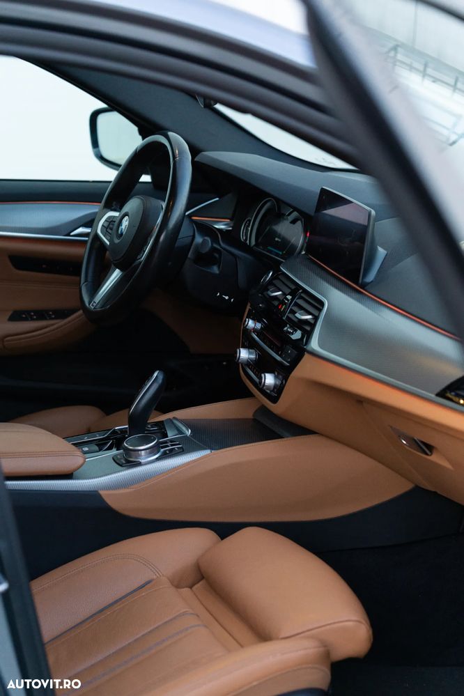 BMW Seria 5 530e xDrive AT PHEV - 24