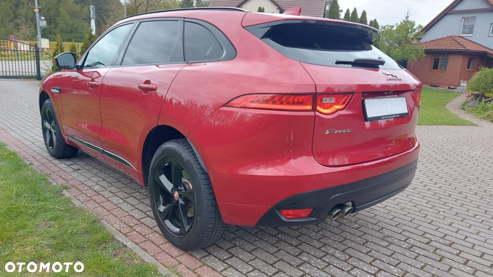 Jaguar F-Pace 20d AWD R-Sport - 13