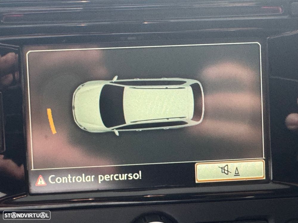 VW Golf Variant 1.6 TDi Confortline - 13