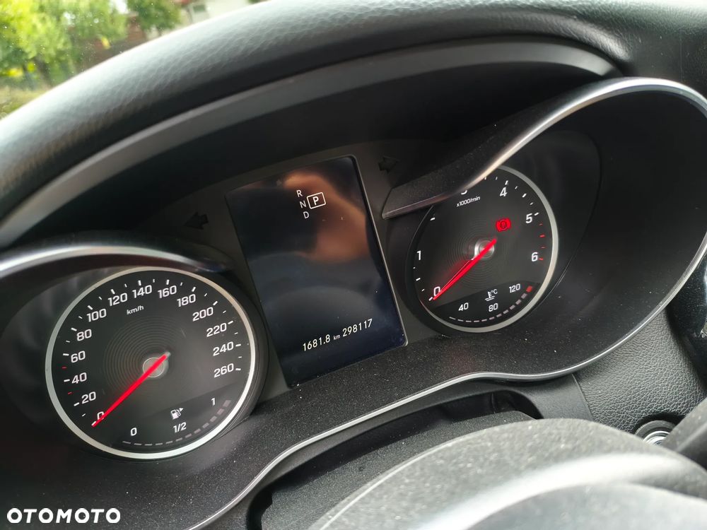 Mercedes-Benz Klasa C 220 d 9G-TRONIC AMG Line - 16