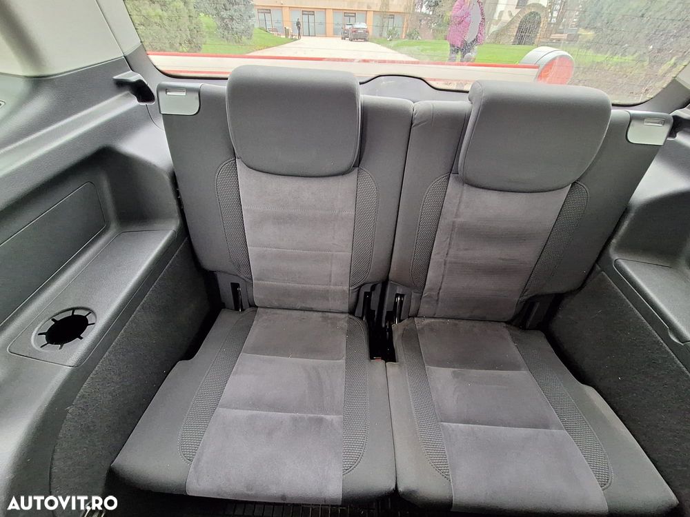 Volkswagen Touran 2.0 TDI BlueMotion Technology Comfortline - 6