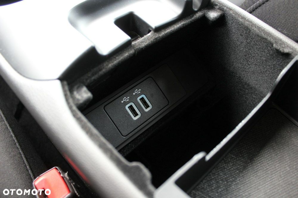 Ford Mondeo 2.0 TDCi Gold X (Trend) PowerShift - 28