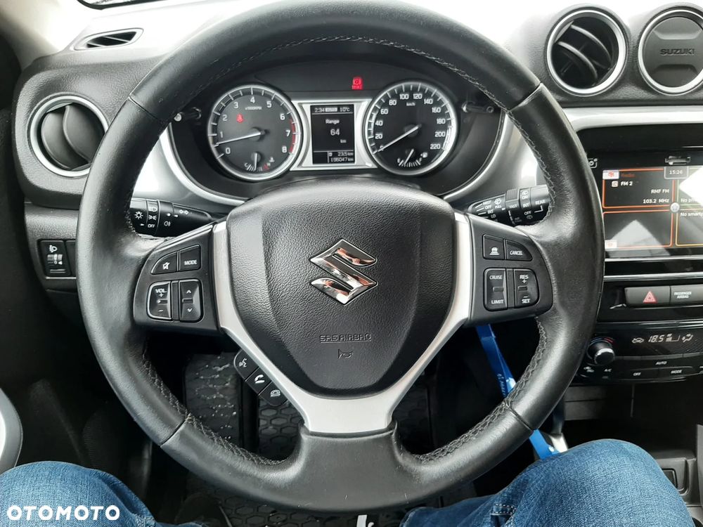 Suzuki Vitara 1.6 (4x4) Allgrip Comfort - 16