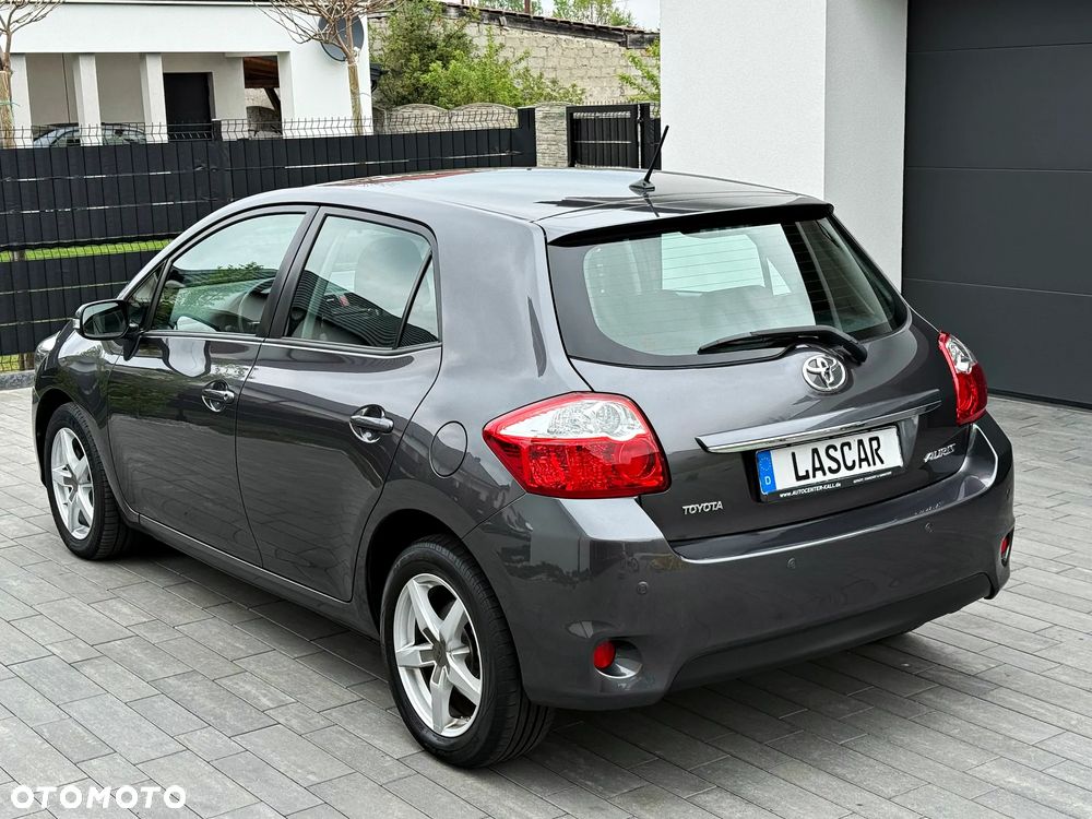 Toyota Auris 1.6 Life - 13