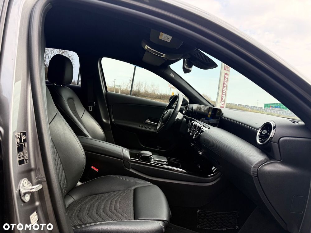 Mercedes-Benz Klasa A 180 d 7G-DCT - 10