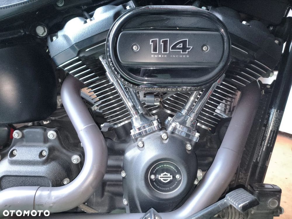 Harley-Davidson Softail Street Bob - 1