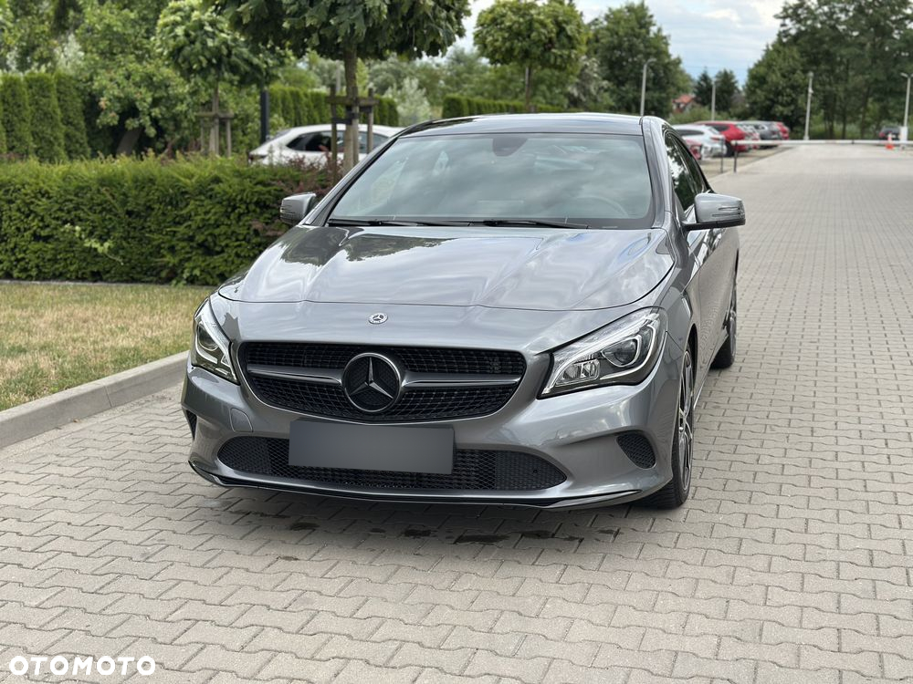 Mercedes-Benz CLA 250 4-Matic - 13