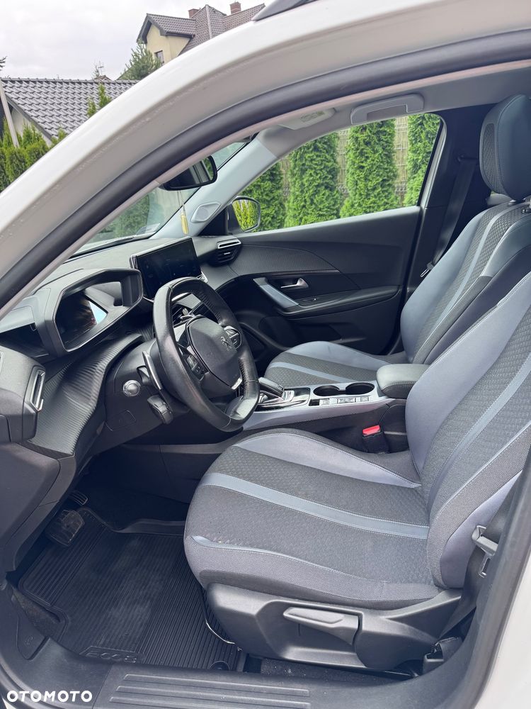 Peugeot 2008 1.2 PureTech Allure Pack S&S EAT8 - 3