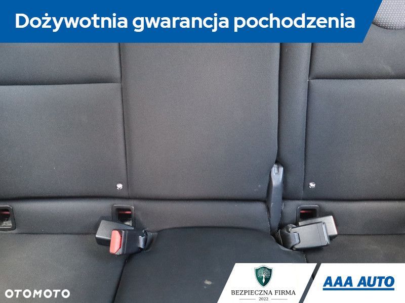Renault Clio - 11