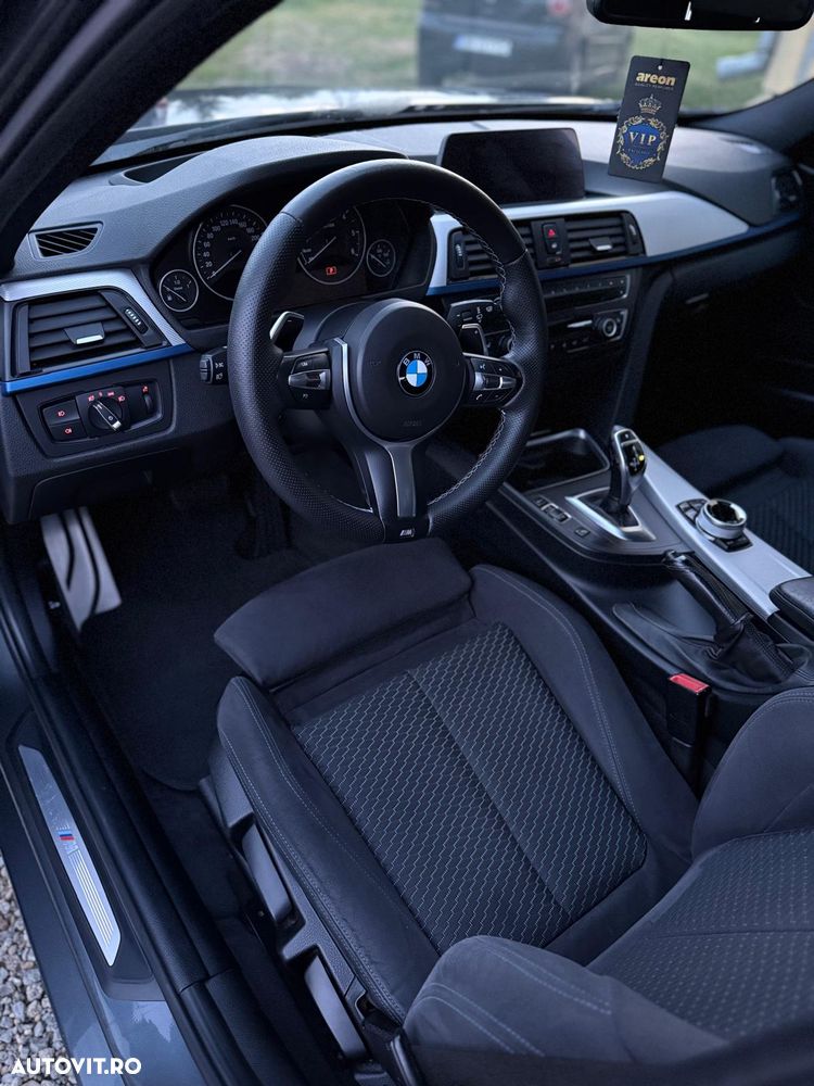 BMW Seria 3 320d Aut. - 14