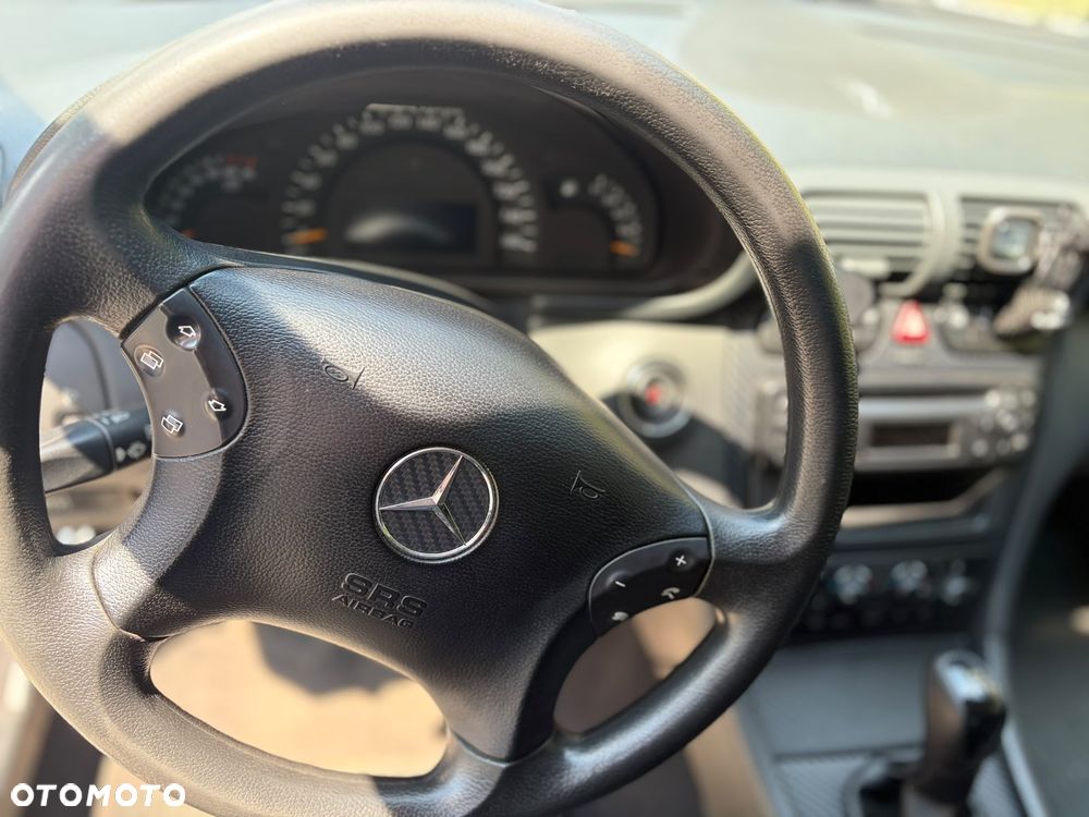 Mercedes-Benz Klasa C 180 Kompressor Classic - 15