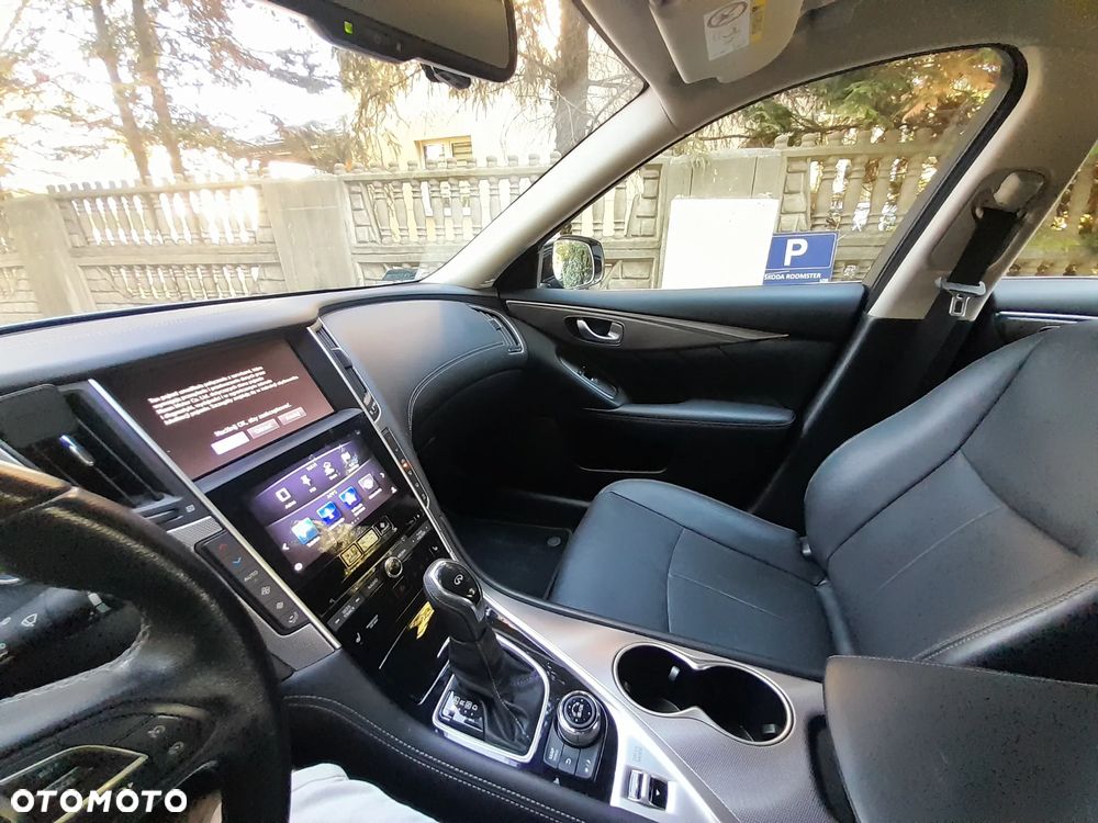 Infiniti Q50 2.0t Premium - 16