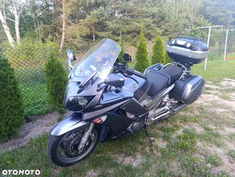 Yamaha FJR - 3