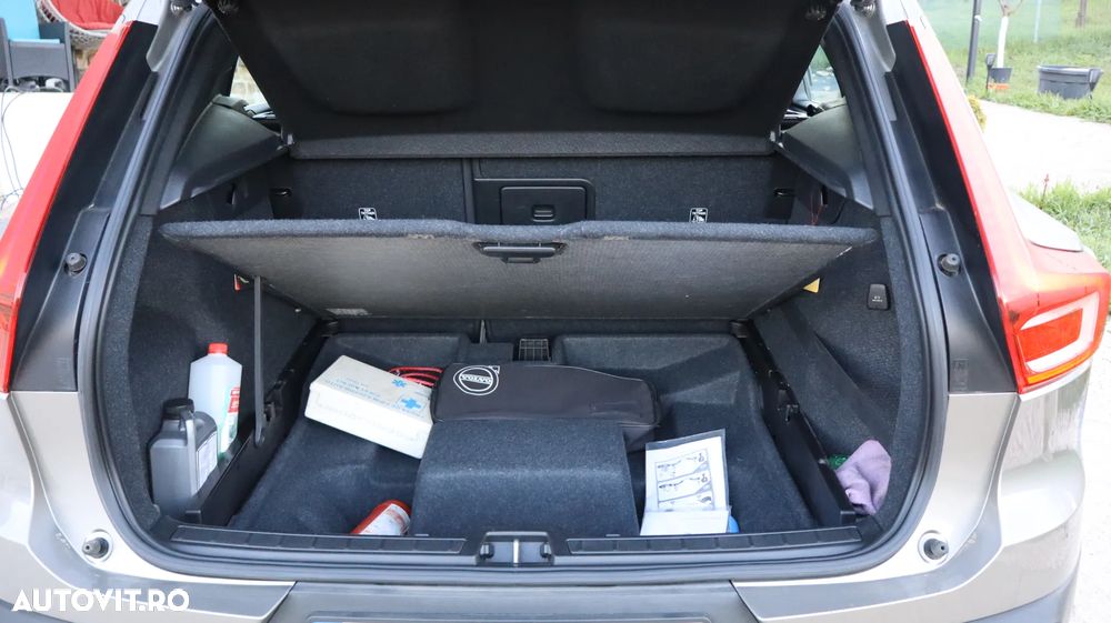 Volvo XC 40 Recharge T5 Twin Engine AT7 Inscription Expression - 18