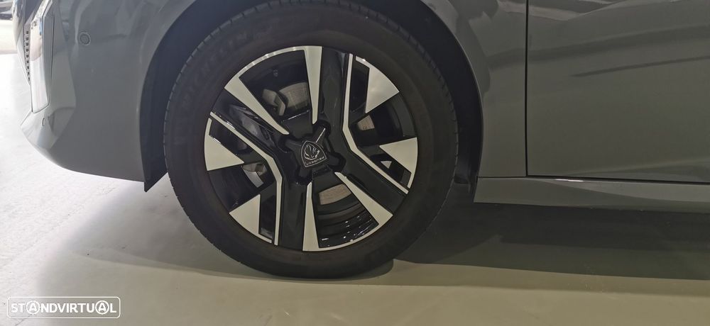 Peugeot e-208 51 kWh Allure - 18