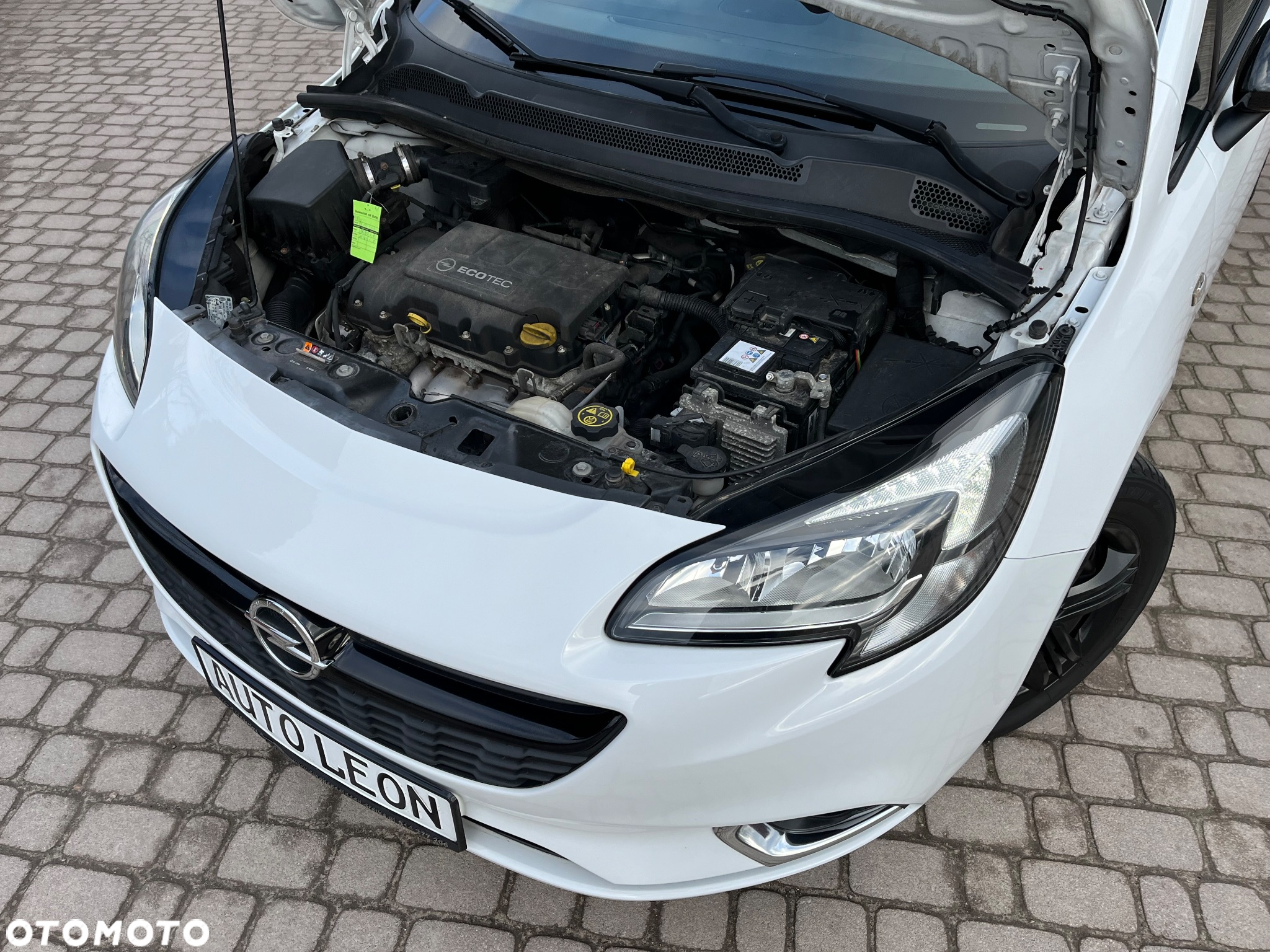 Opel Corsa 1.4 120 Jahre - 40