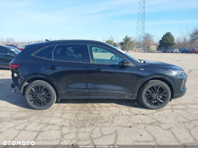 Ford Escape - 3