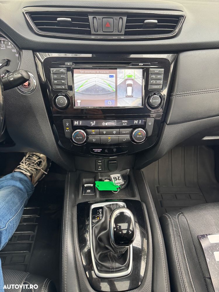 Nissan X-Trail 2.0 dCi ALL-MODE 4x4i Xtronic Tekna - 25