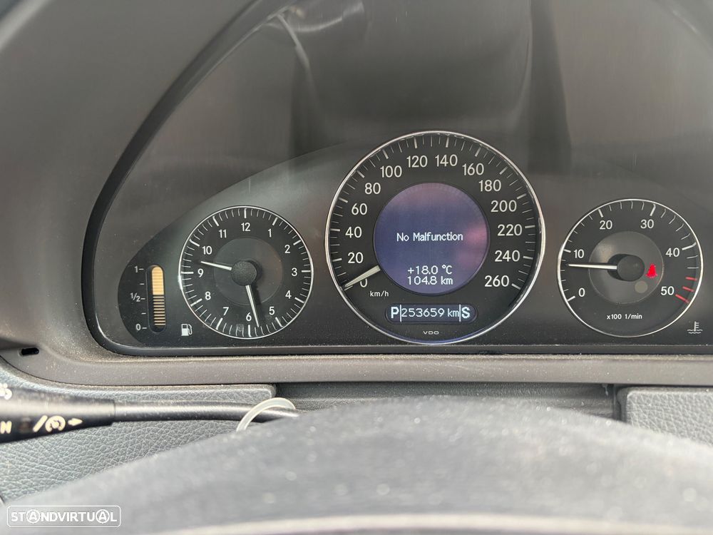 Mercedes-Benz CLK 270 - 23