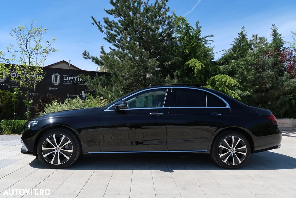 Mercedes-Benz E 300 4MATIC 9G-TRONIC - 4