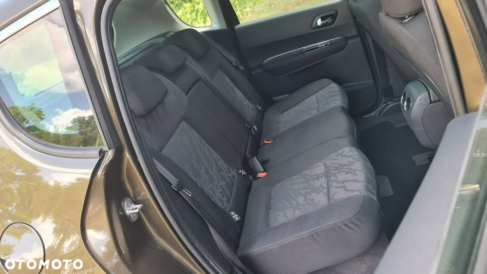 Peugeot 3008 - 10