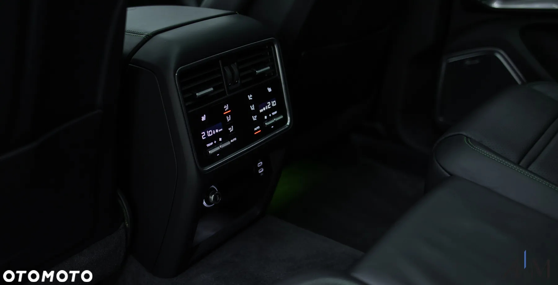 Porsche Cayenne - 28