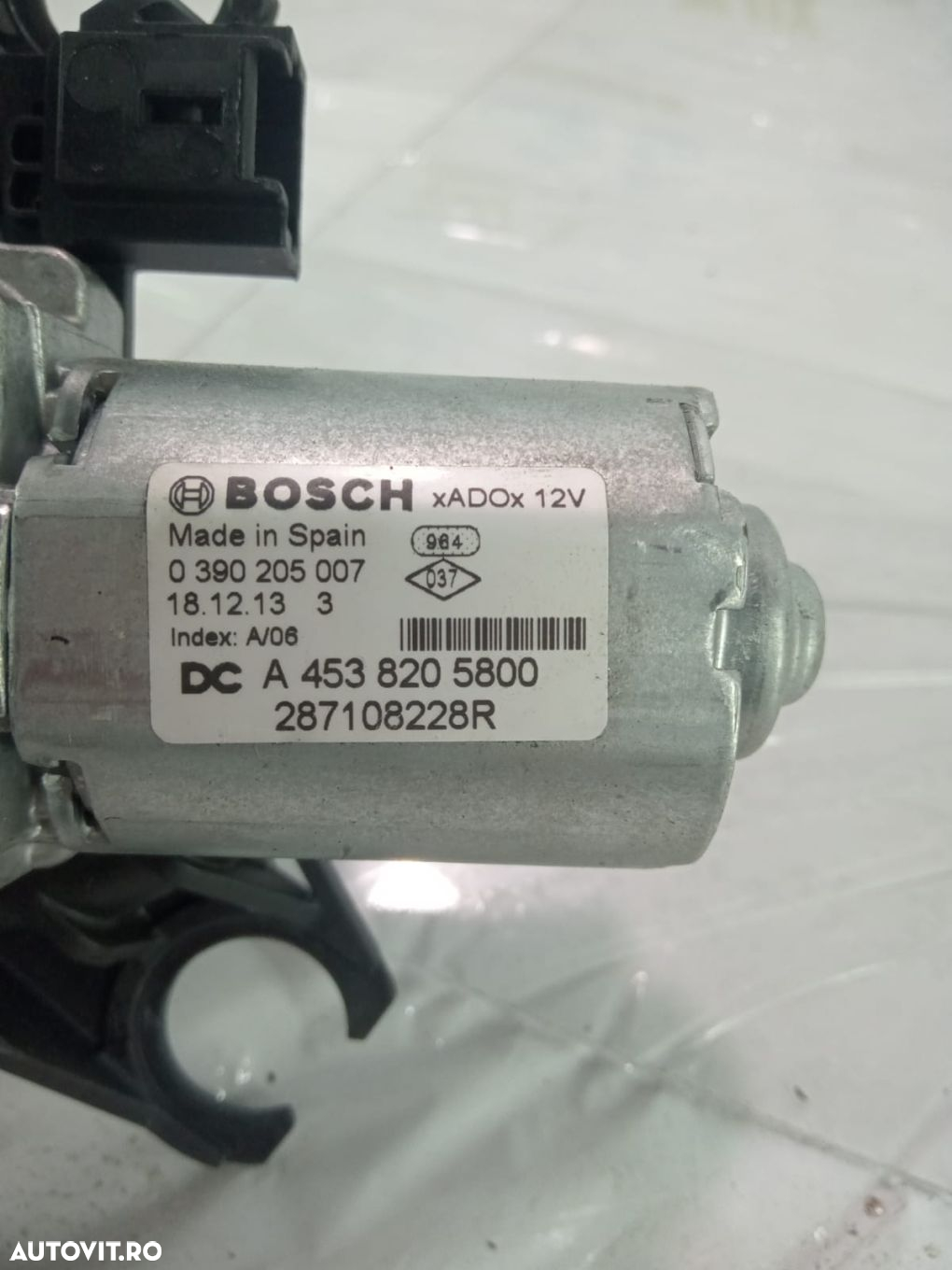 Motoras stergator haion 287108228r Renault Kadjar 1 (facelift) - 3