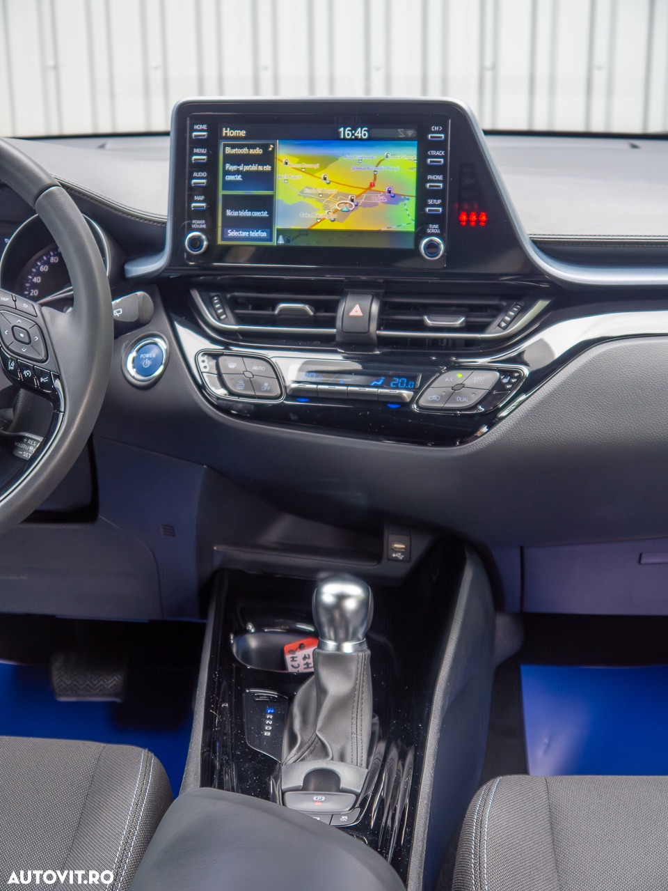 Toyota C-HR 1.8 Hybrid Business Edition - 39
