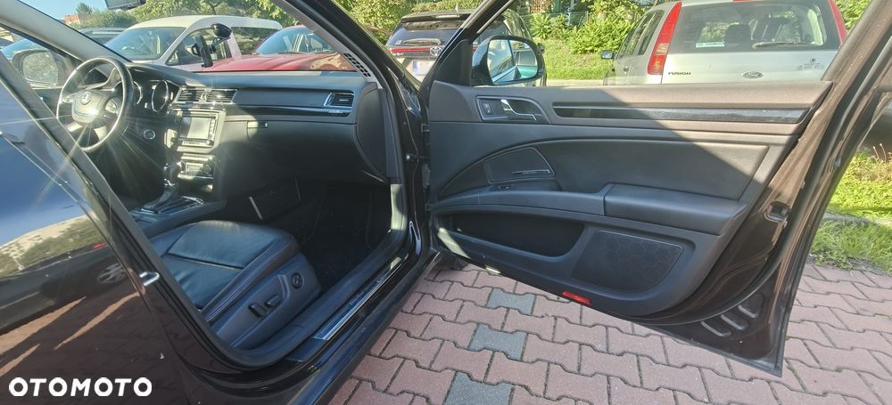 Skoda Superb 2.0 TSI L&K DSG - 24