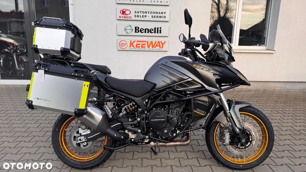 QJMOTOR SRT900SX - 1