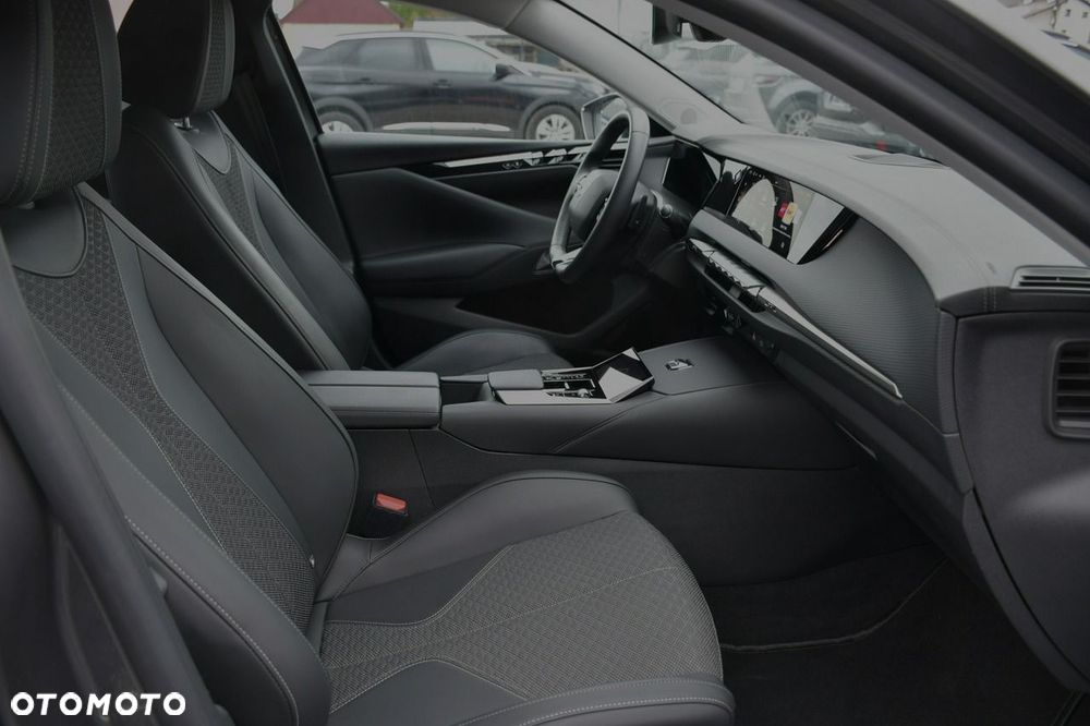 DS Automobiles DS 4 1.6 E-Tense Cross Trocadero - 20